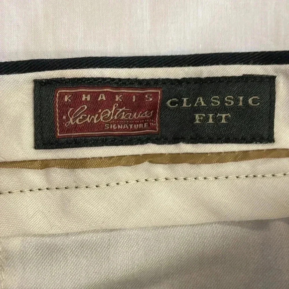 Levi’s Khakis Classic Fit Black Pants Size 36 - Picture 9 of 9